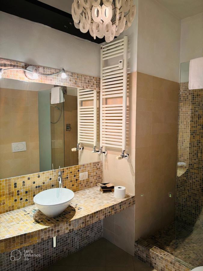 Central Station Suite בולוניה מראה חיצוני תמונה